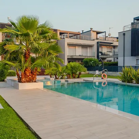 Garda Hideaway - Italian Homing 페스키에라델가르다